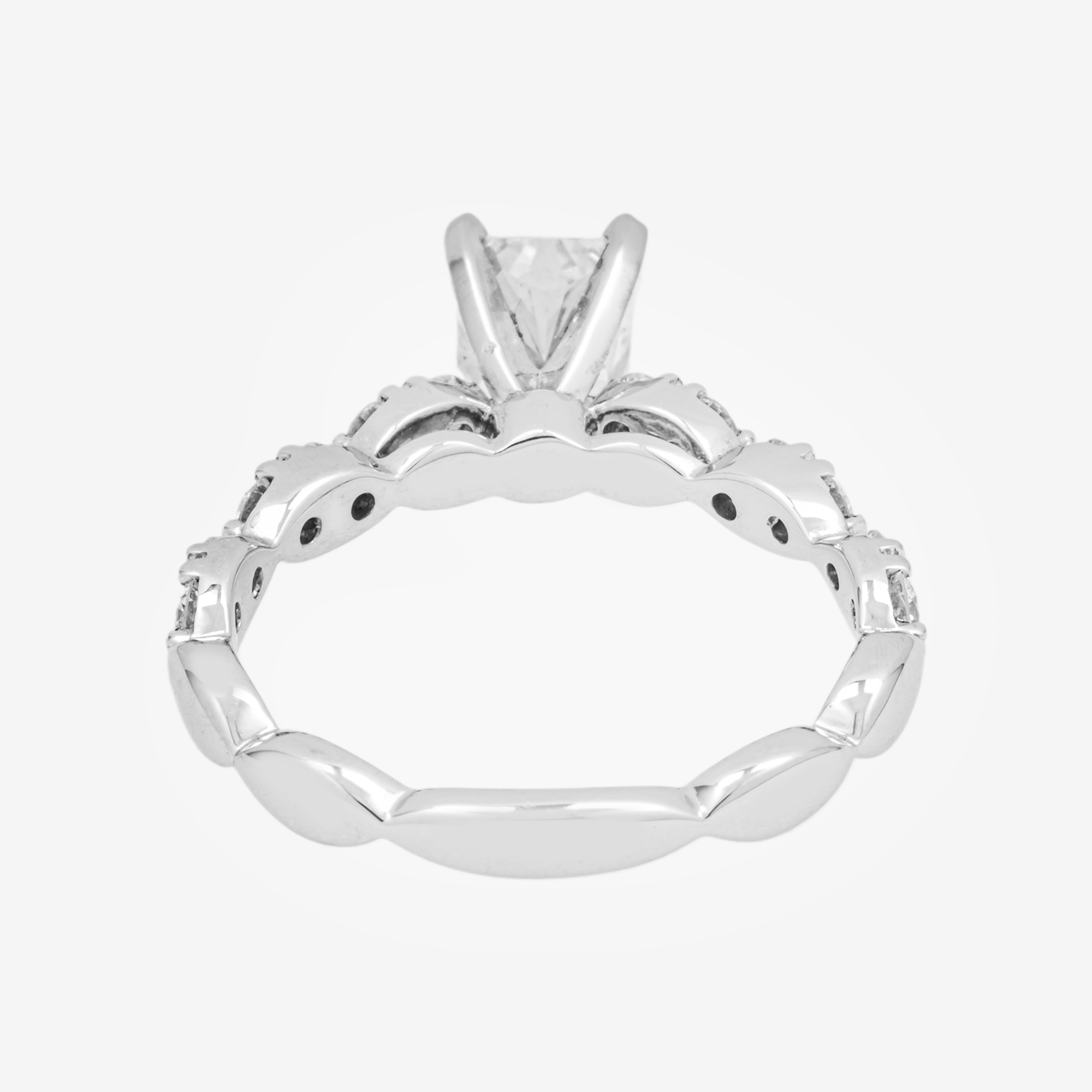 14K SCALLOPED SQUARE DIAMOND RING IN WG