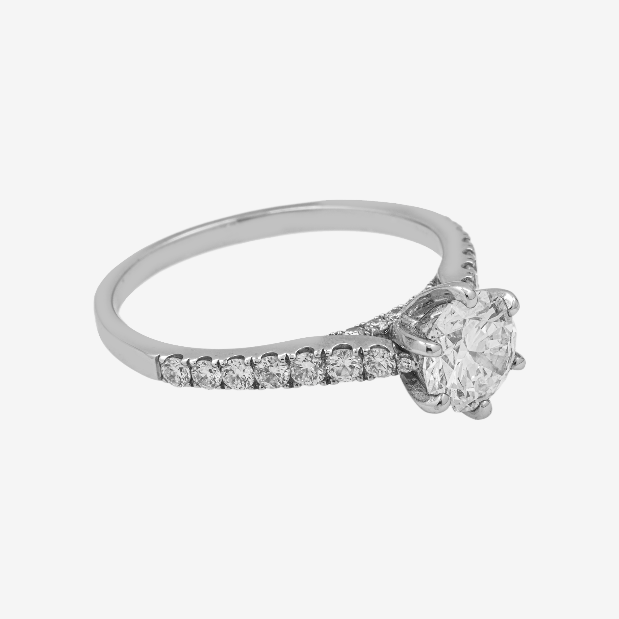 SIX-PRONGED ROUND DIAMOND RING IN WG