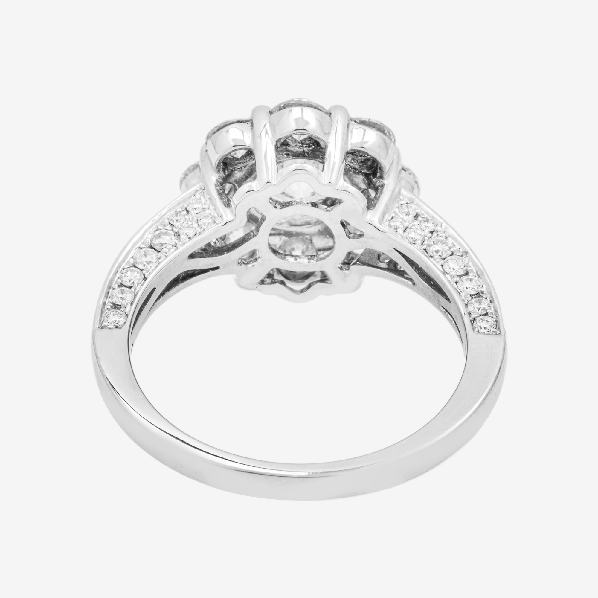 18K FLOWER CLUSTER DIAMOND RING IN WG