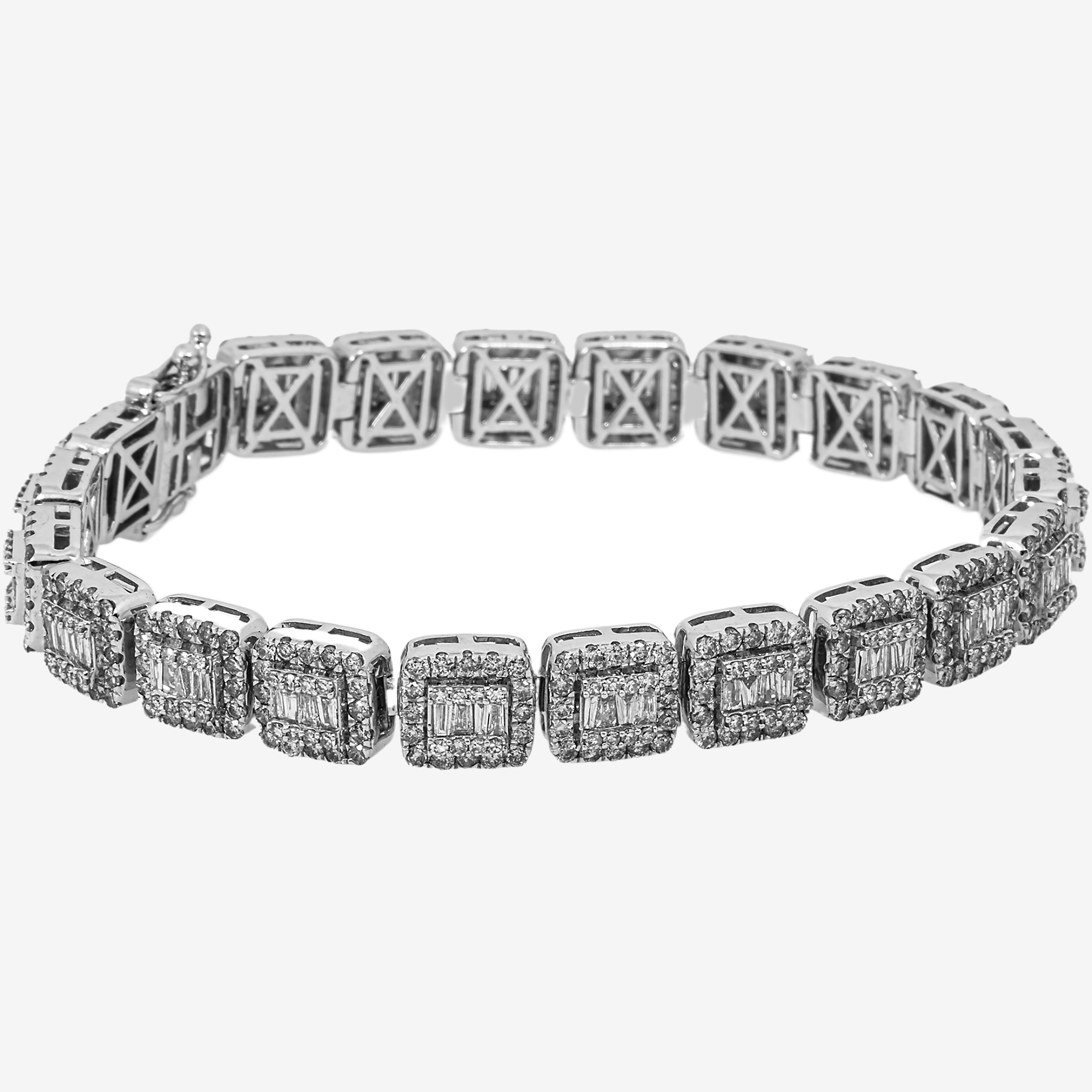 14K 8.25" / 9MM BAGGUETTE LINK BRACELET WITH 9CT DIAMONDS