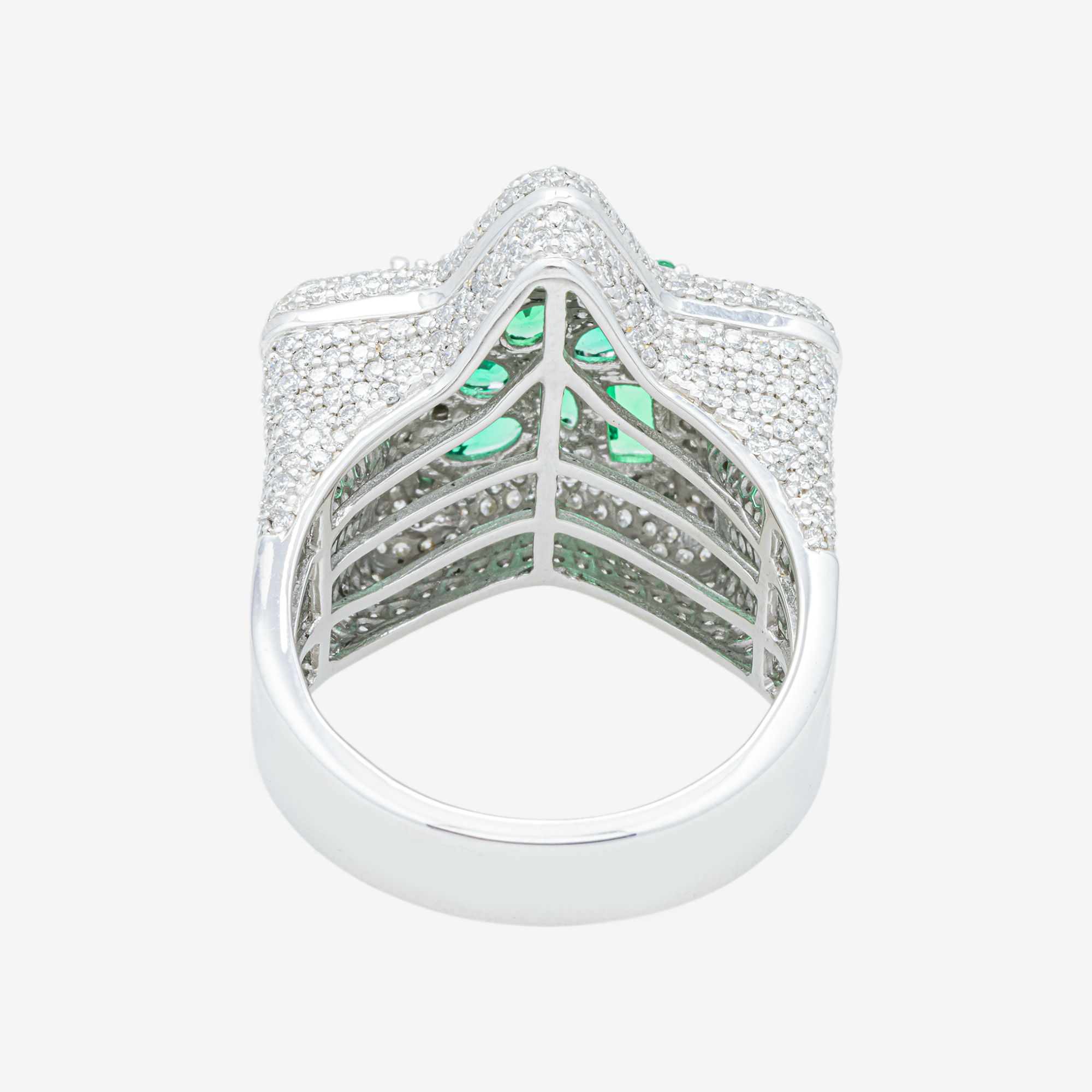 14K EMERALD & DIAMOND PAVE STAR SHAPED MIXED CUT EMERALD CLUSTER FIVE POINT STAR BOLD RING IN WG