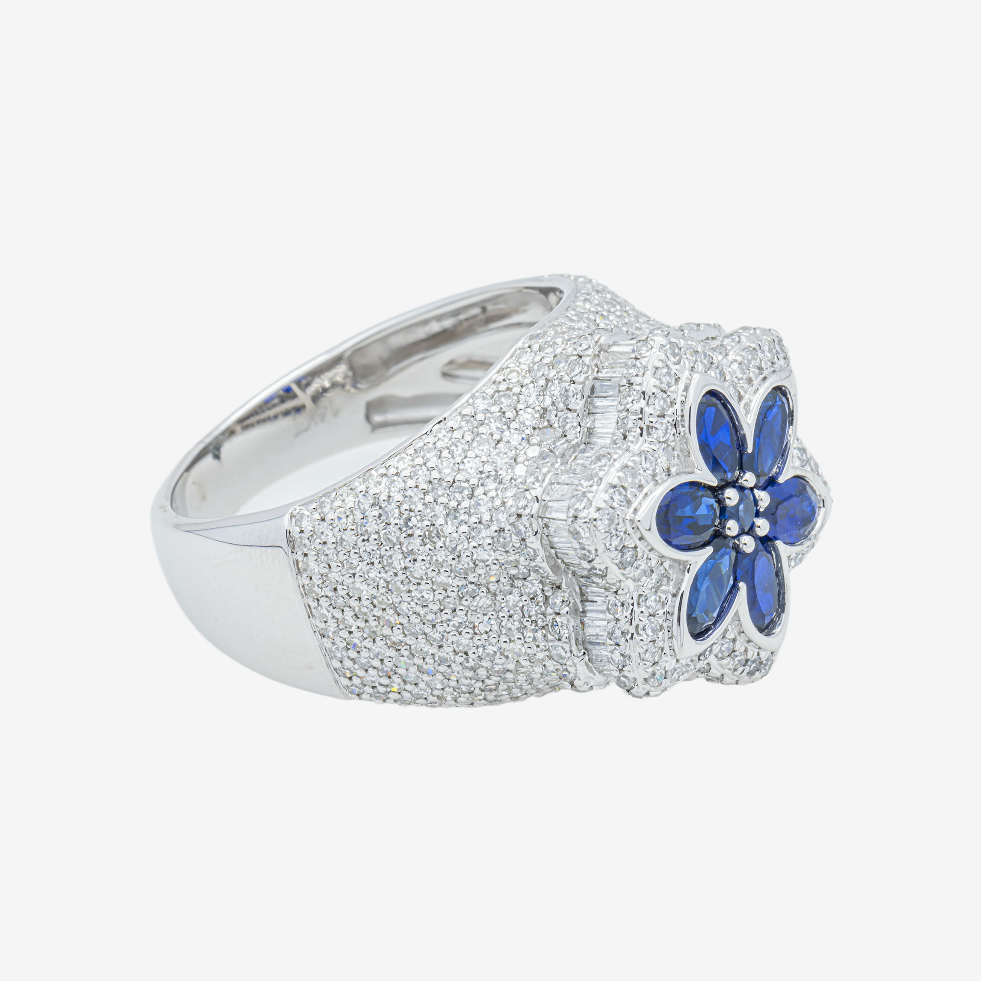 14K BLUE SAPPHIRE SIX PETAL FLOWER & DIAMOND PAVE DOME MARQUISE FLORAL CLUSTER RING IN WG