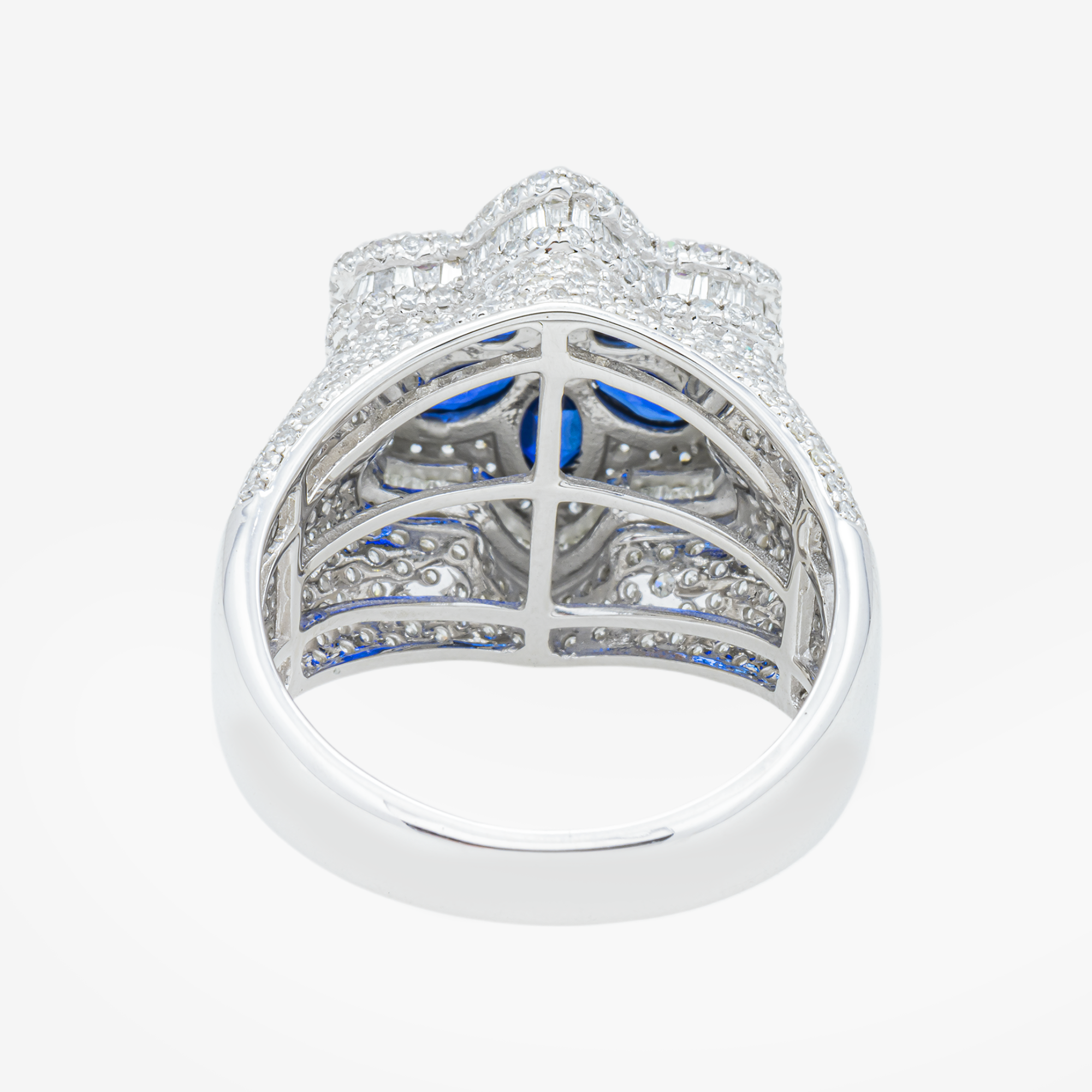 14K BLUE SAPPHIRE SIX PETAL FLOWER & DIAMOND PAVE DOME MARQUISE FLORAL CLUSTER RING IN WG