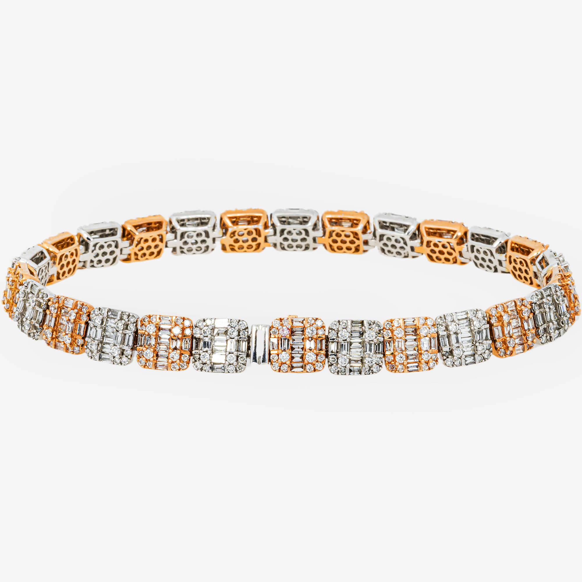 14K 8.25" / 8MM TWO TONE BAGGUETTE LINK BRACELET WITH 8CT DIAMONDS