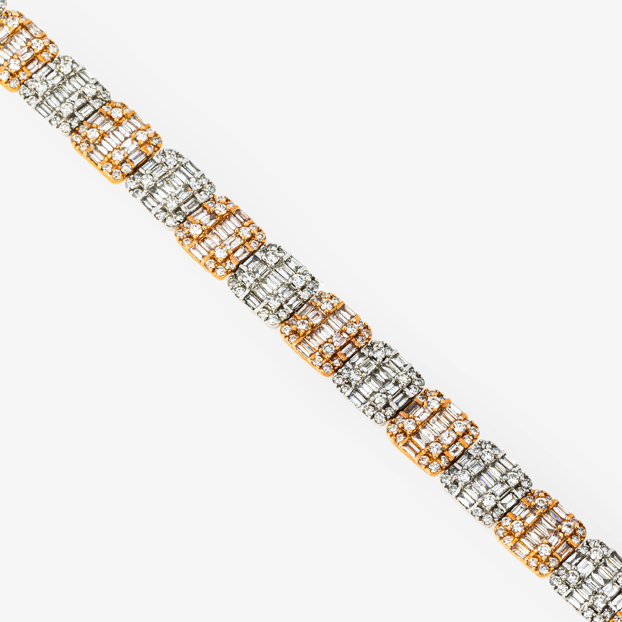 14K 8.25" / 8MM TWO TONE BAGGUETTE LINK BRACELET WITH 8CT DIAMONDS
