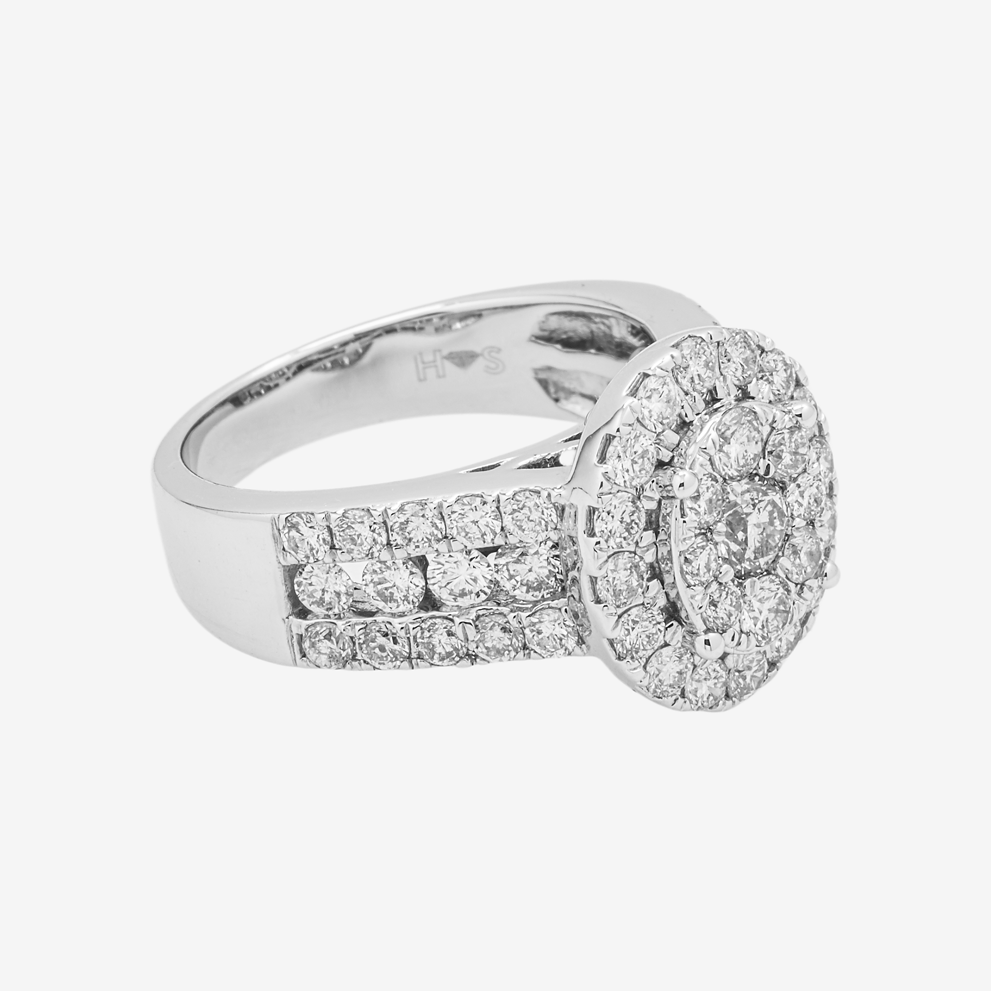 14K ROUND DIAMOND RING IN WG 2.6CT DIAMONDS