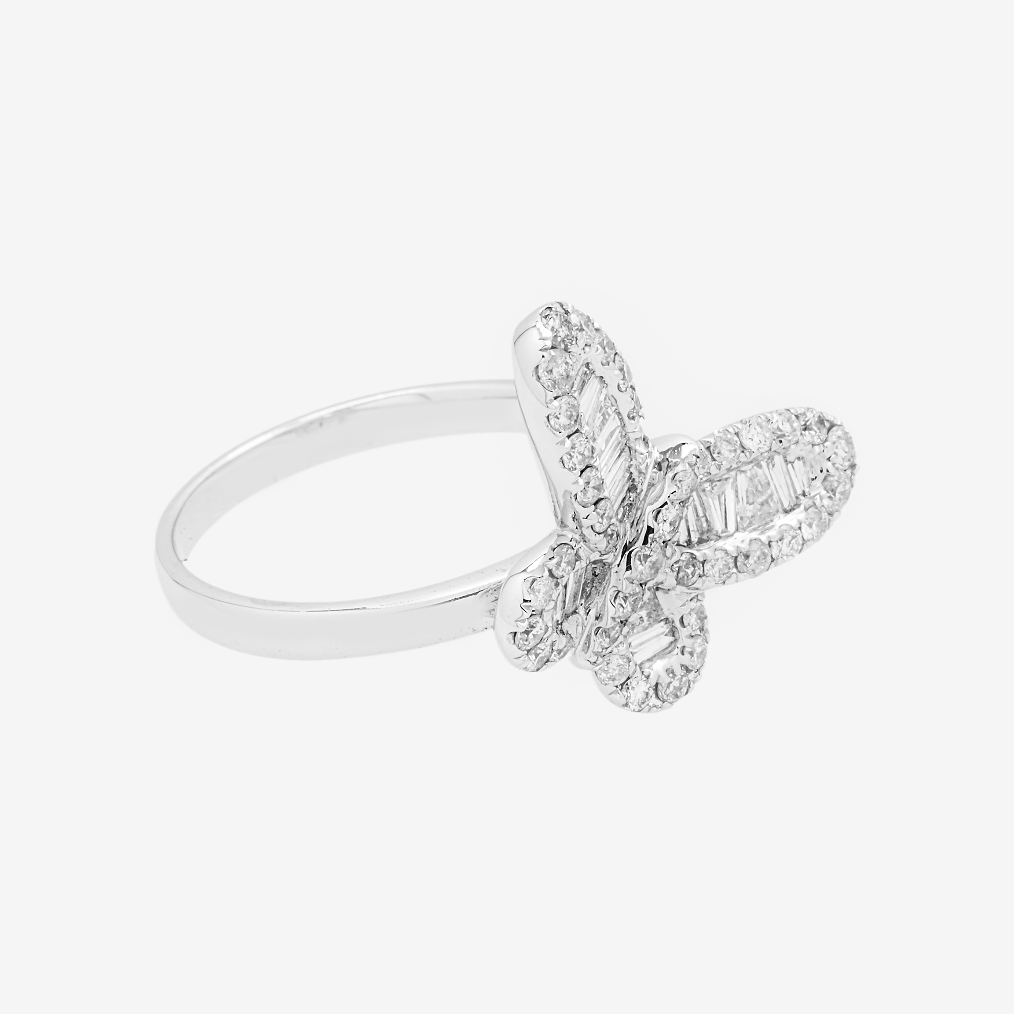 14K BUTTERFLY DIAMOND RING IN WHITE GOLD .95CT DIAMONDS