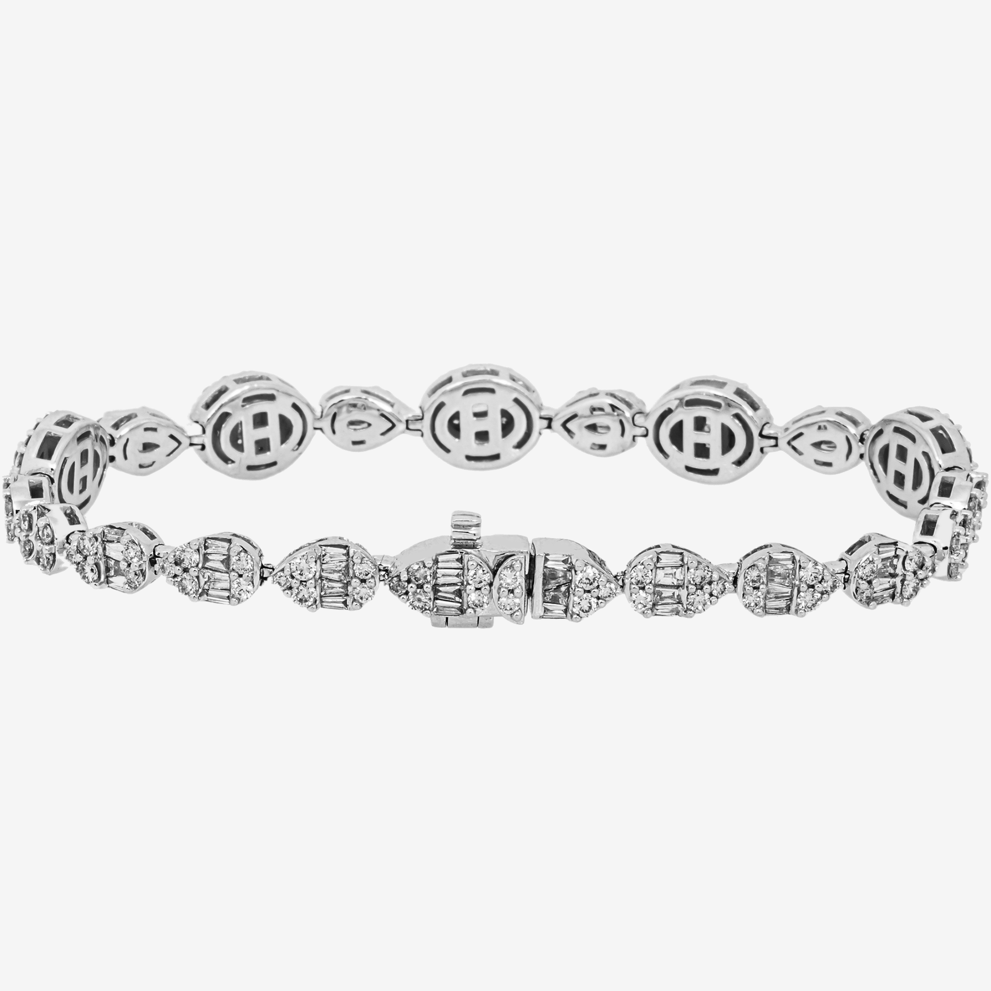 14K 8" / 8.5MM WHITE BAGGUETTE LINK BRACELET WITH 3.75CT DIAMONDS