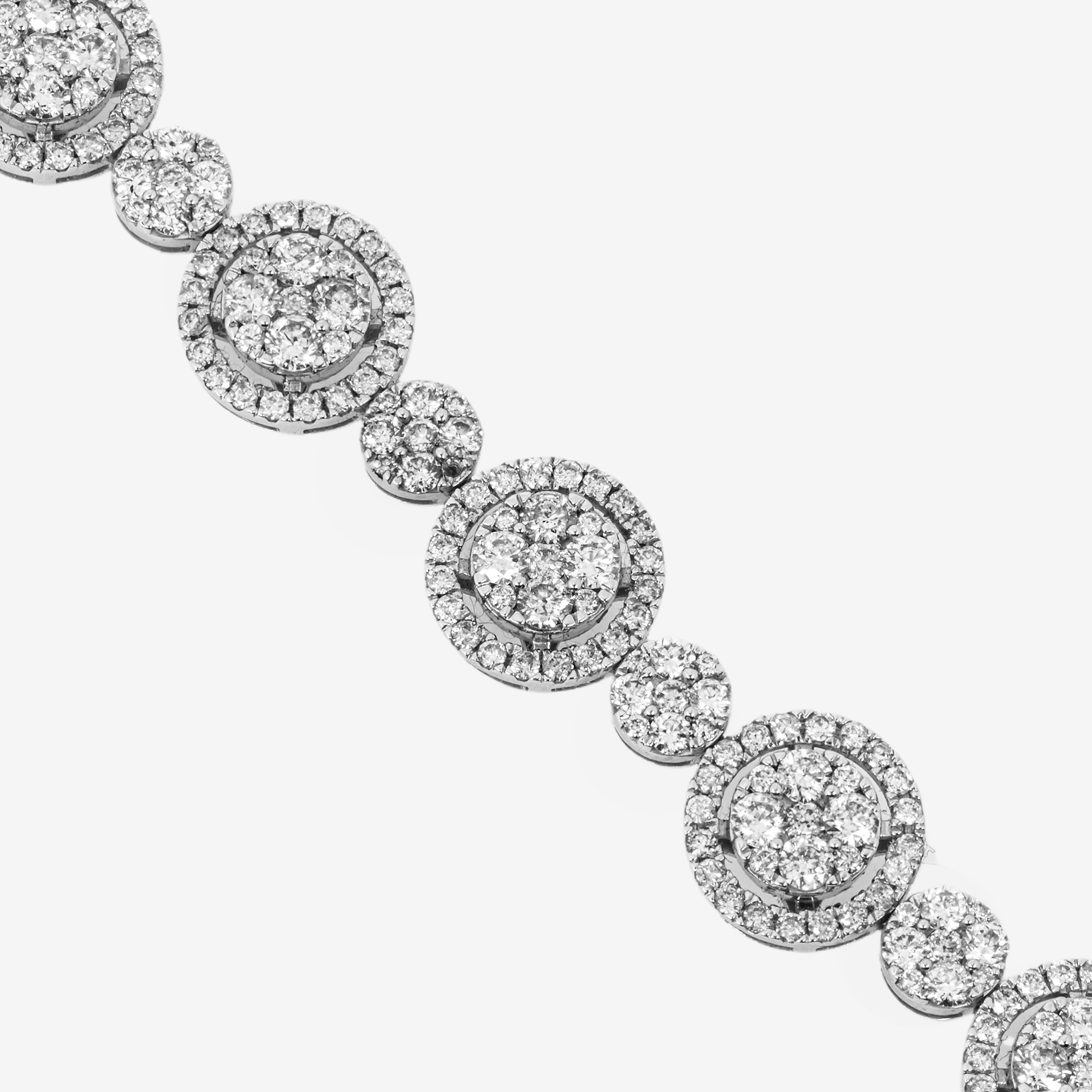 14K 7" / 10.5MM WHITE BAGGUETTE LINK BRACELET WITH 7CT DIAMONDS