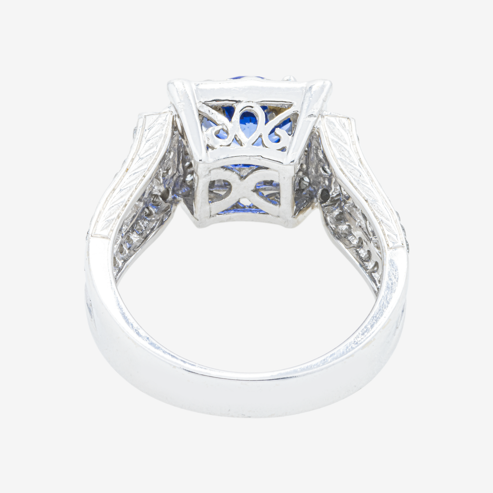 ROUND SAPPHIRE CENTER SQUARE DIAMOND RING IN WG 1.15 CT DIAMONDS