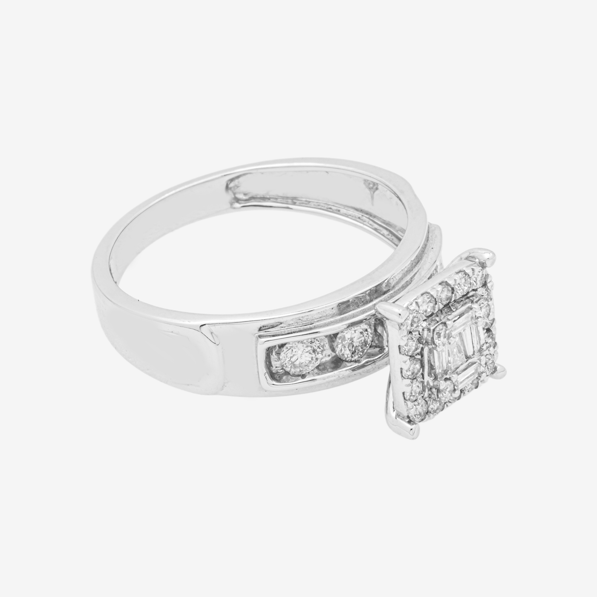 DIAMOND SQUARE WITH A CHANEL SET BAND IN WG 1.15 CT DIAMONDS