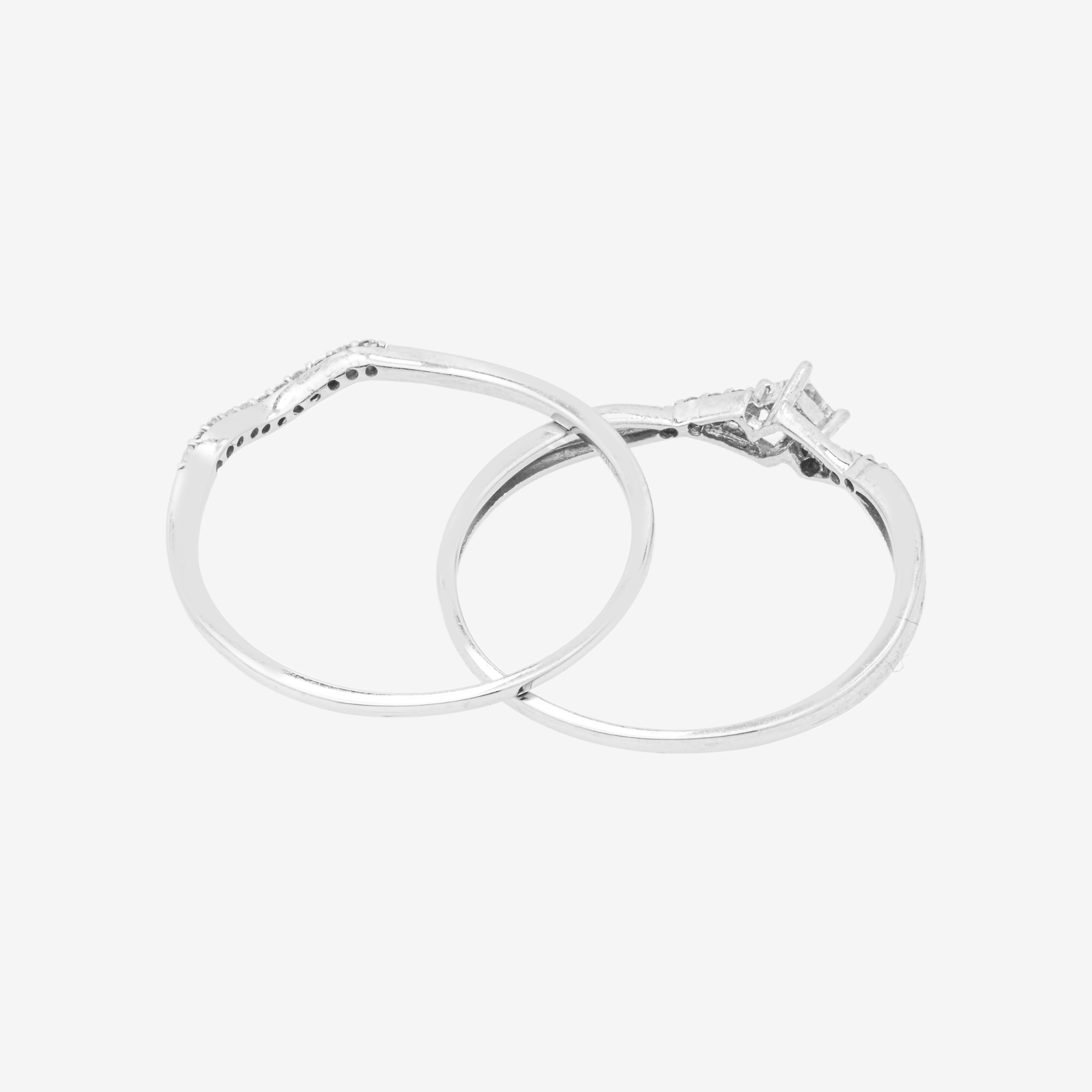 14K DOUBLE WAVY BAND DIAMOND RING IN WG .5 CT DIAMONDS