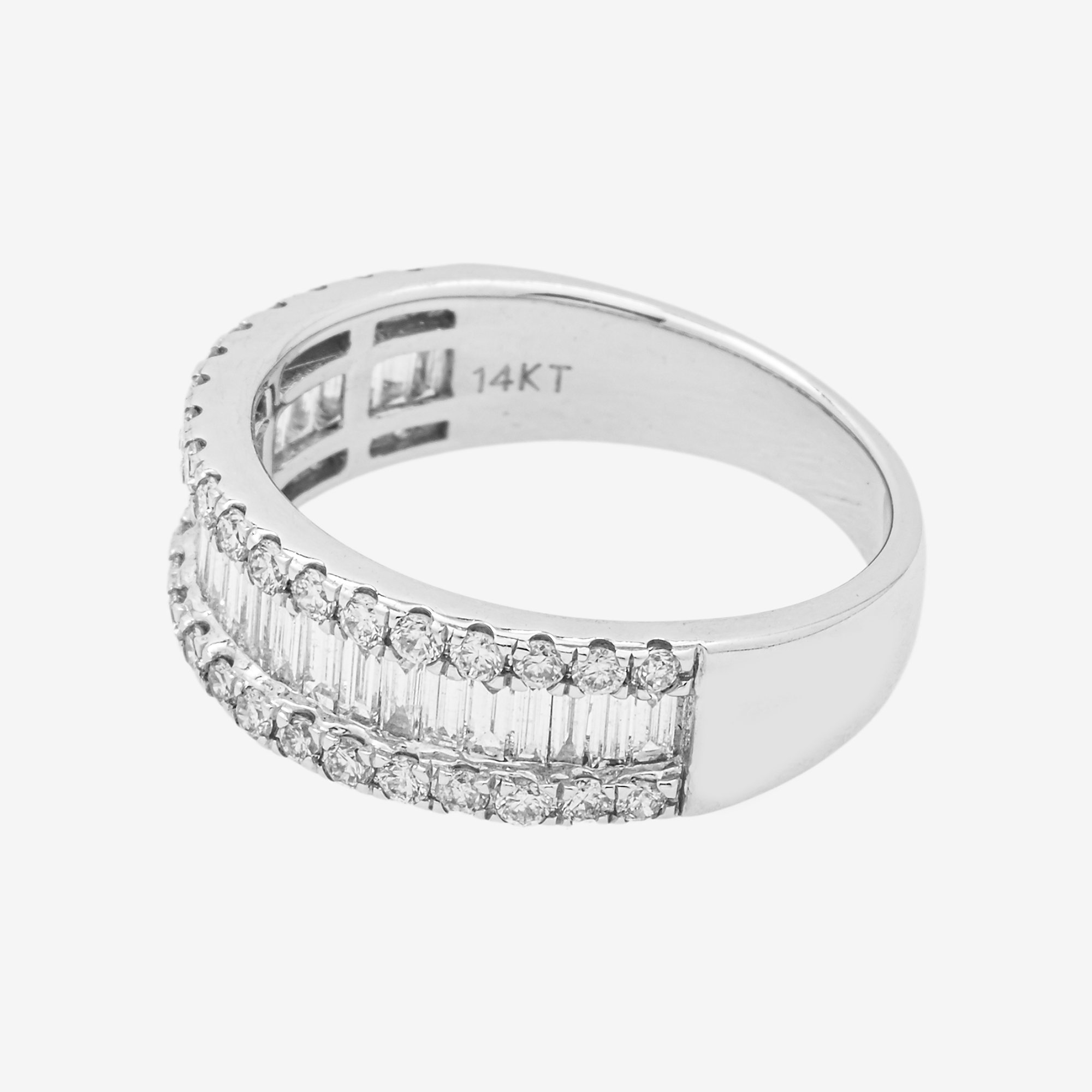 14KT DOUBLE ROW CIRCLE DIAMOND RING IN WG 1.7CT DIAMONDS