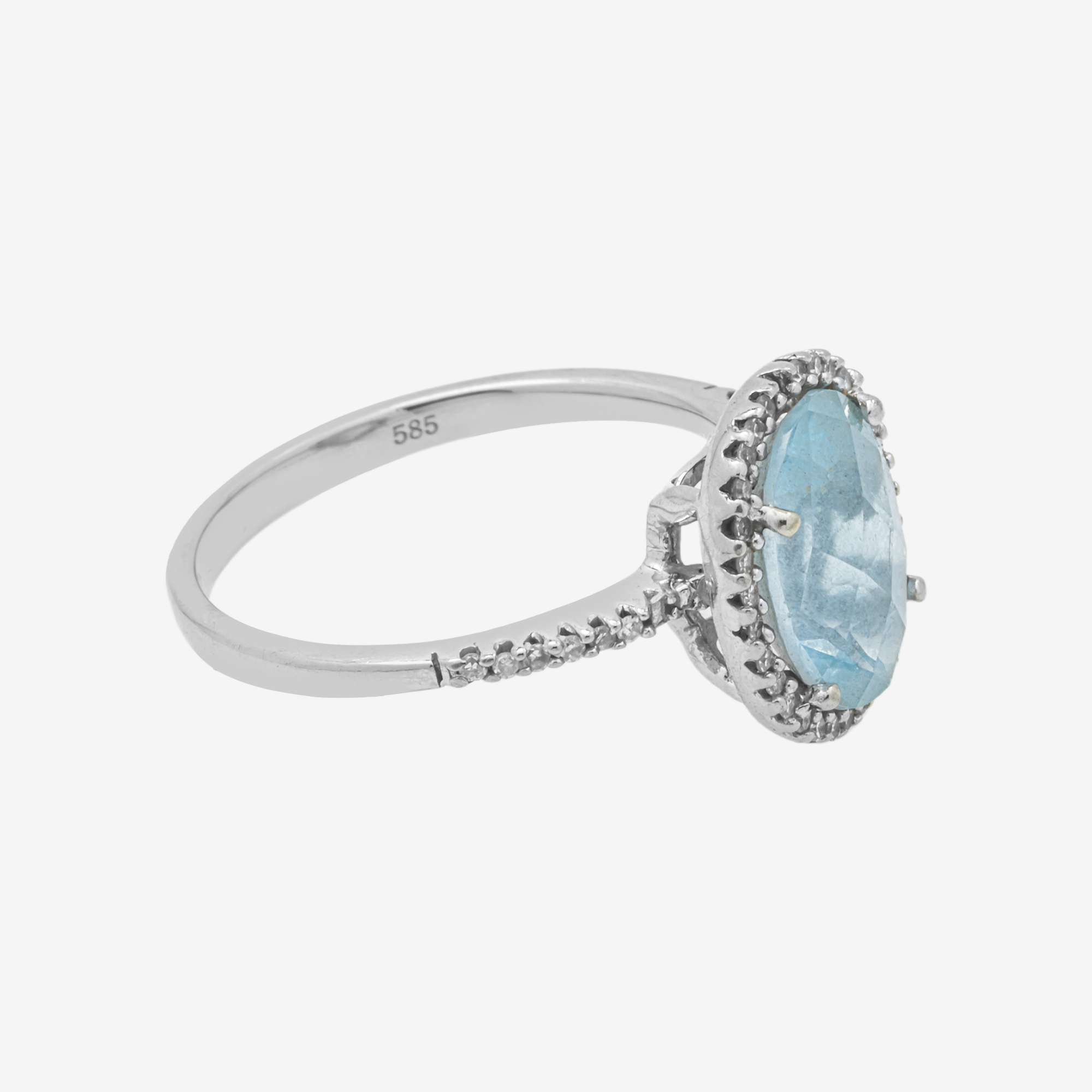 ROUND LIGHT BLUE DIAMOND RING IN WG 1.15CT DIAMONDS