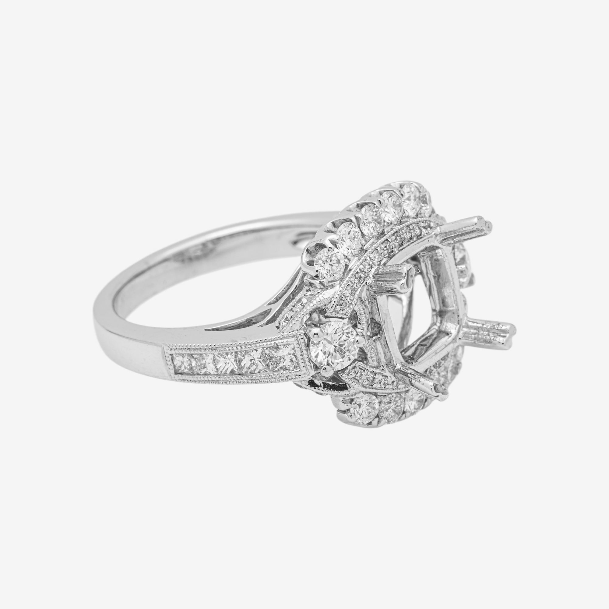 18K SQUARE ENGAGEMENT RING MOUNTING IN WG 1.36CT DIAMONDS