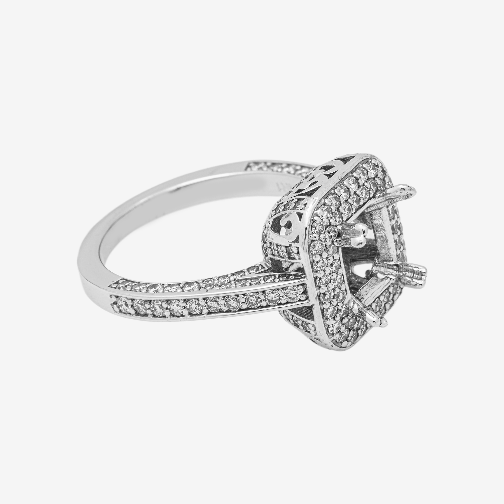 14K SQUARE ENGAGEMENT RING MOUNTING IN WG 1.3CT