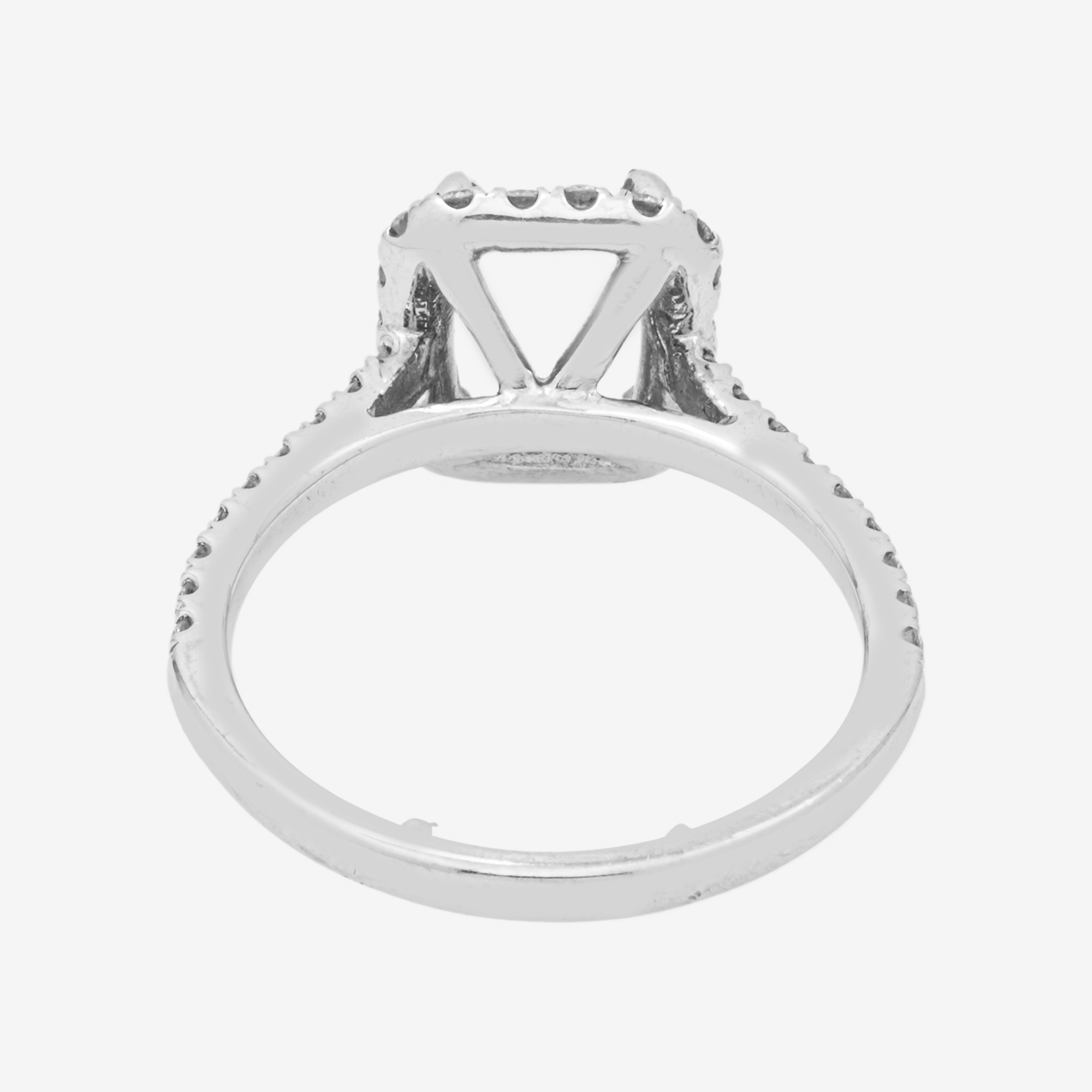 SQUARE ENGAGEMENT RING MOUNTING IN WG