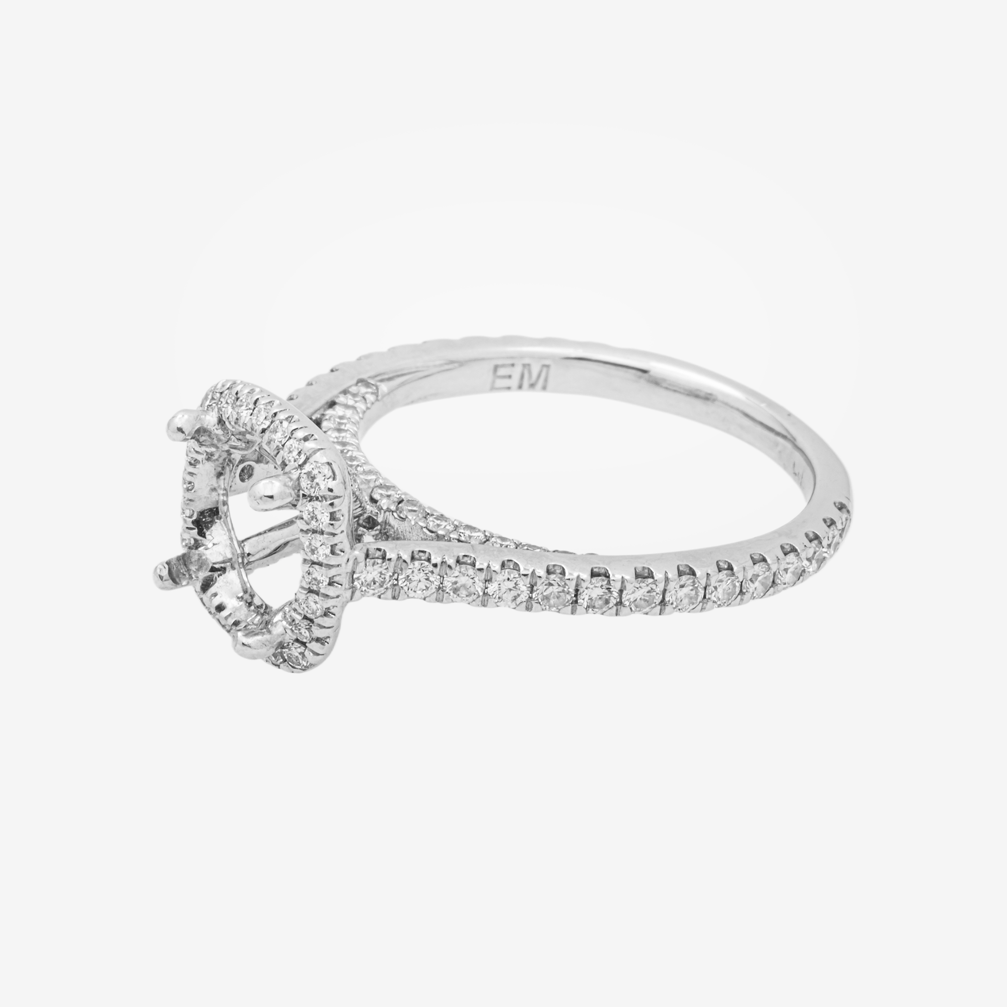 14K ROUNDED SQUARE ENGAGEMENT RING MOUNTING IN WG
