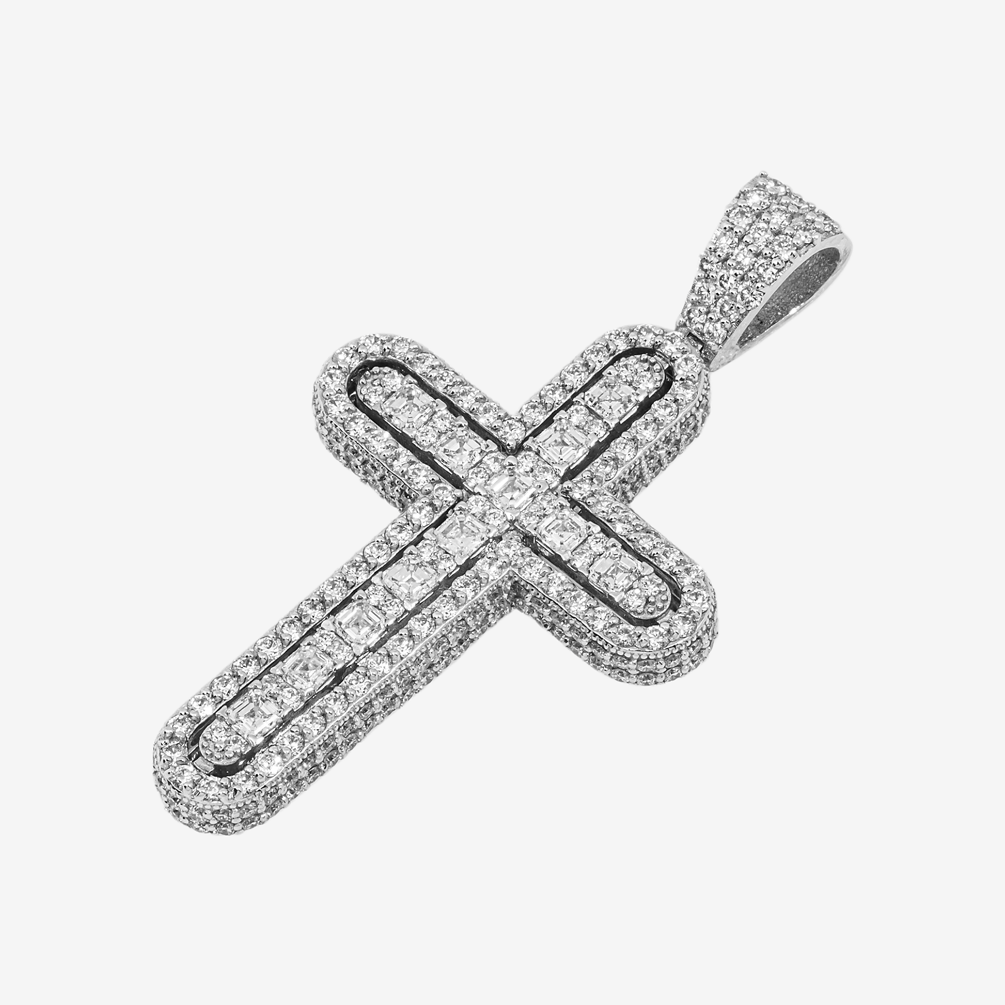14K CROSS PENDANT IN WG 1.5" W/4.8CT DIAMONDS