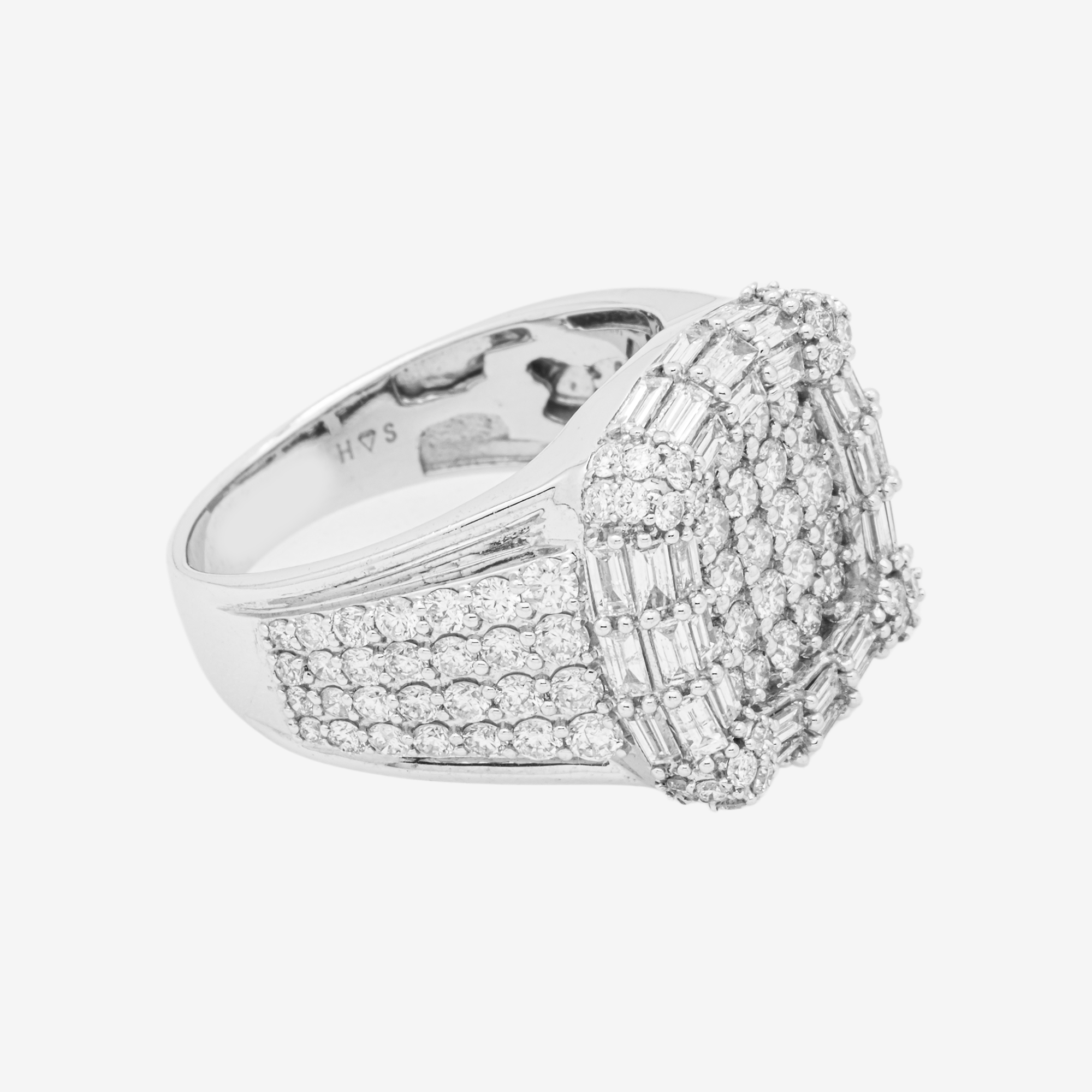 14K HALO DIAMOND RING IN WG 4 CT DIAMONDS