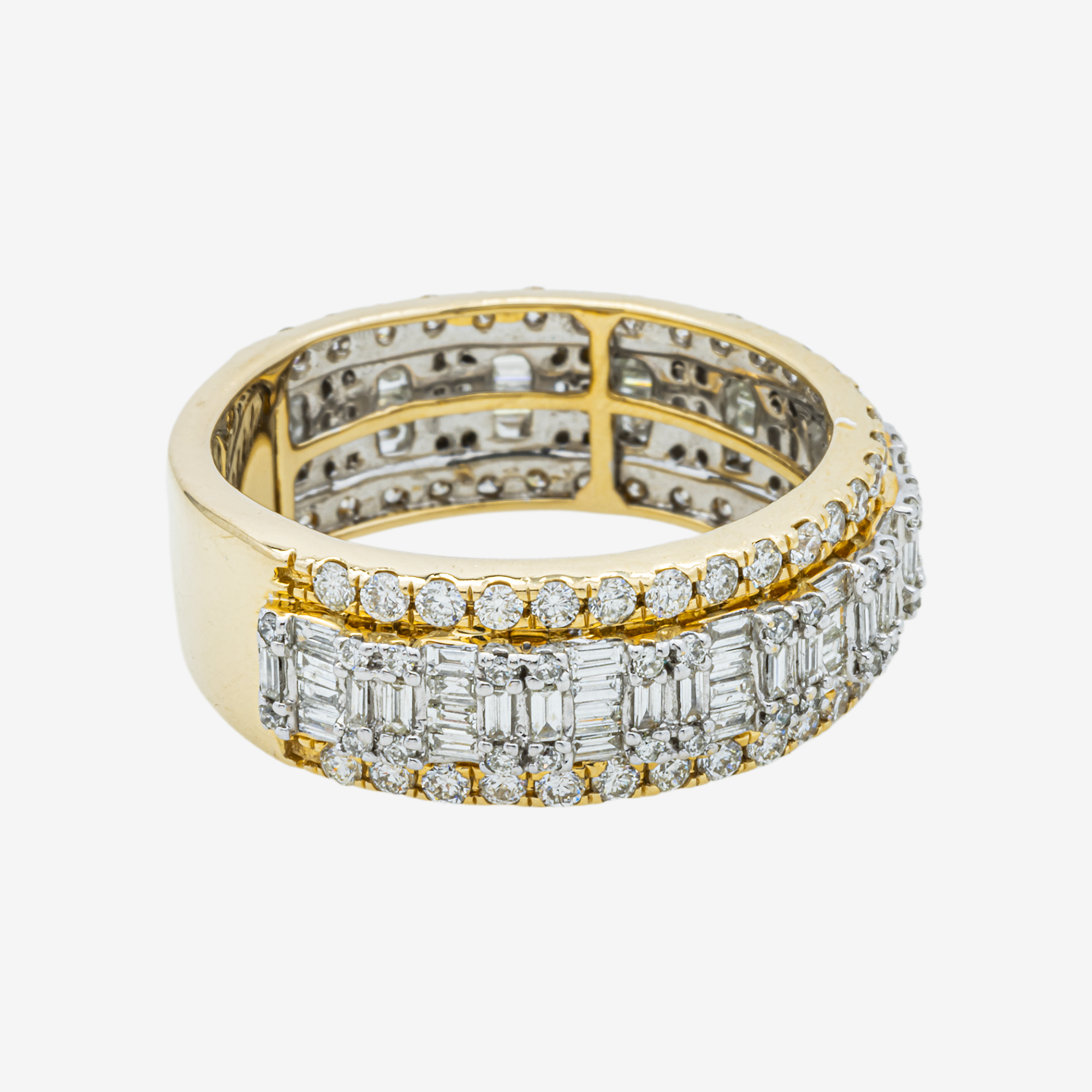 14K ROUND/BAGUETTE DIAMOND RING IN YG 3.3 CT DIAMONDS
