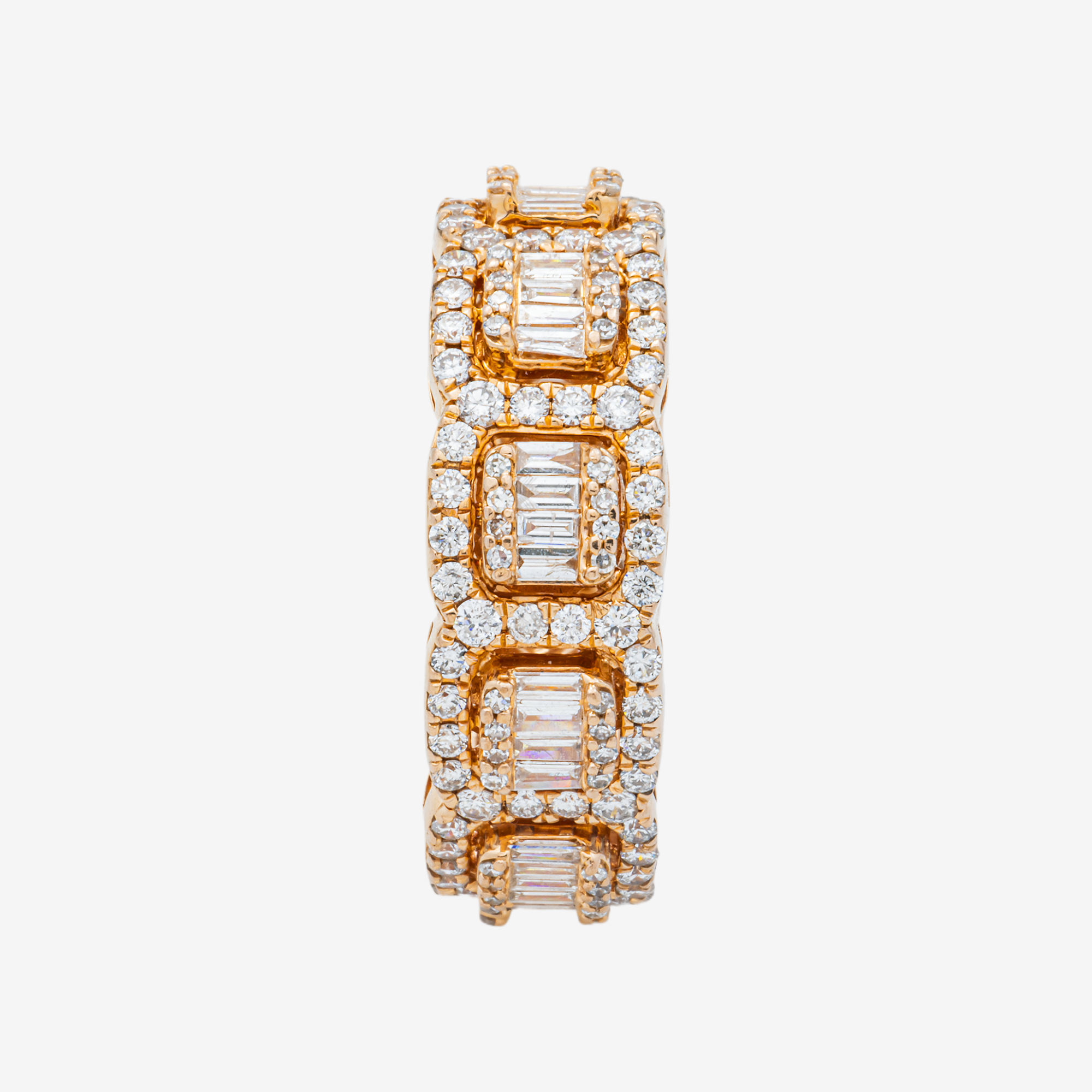 ROUND/BAGUETTE DIAMOND RING IN RG 5.6 CT DIAMONDS