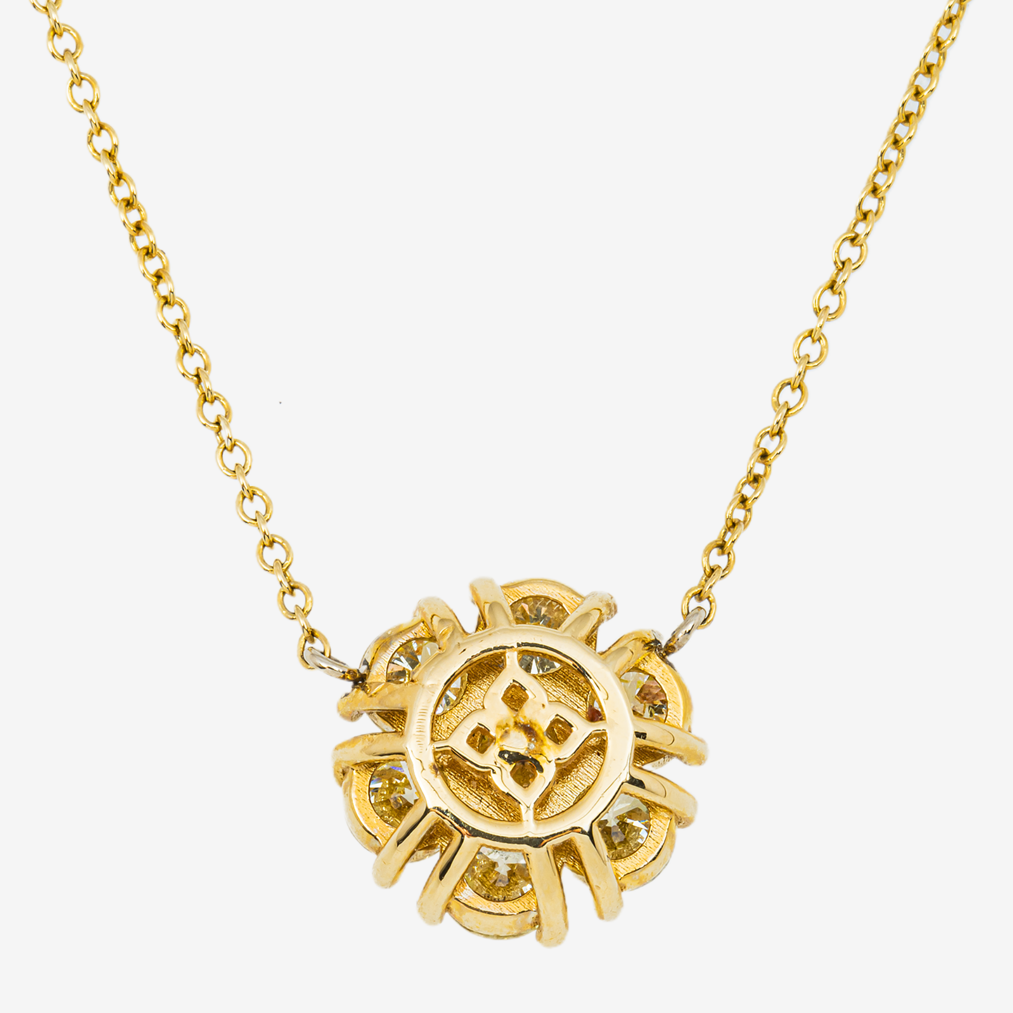 DIAMOND CLUSTER NECKLACE IN YG