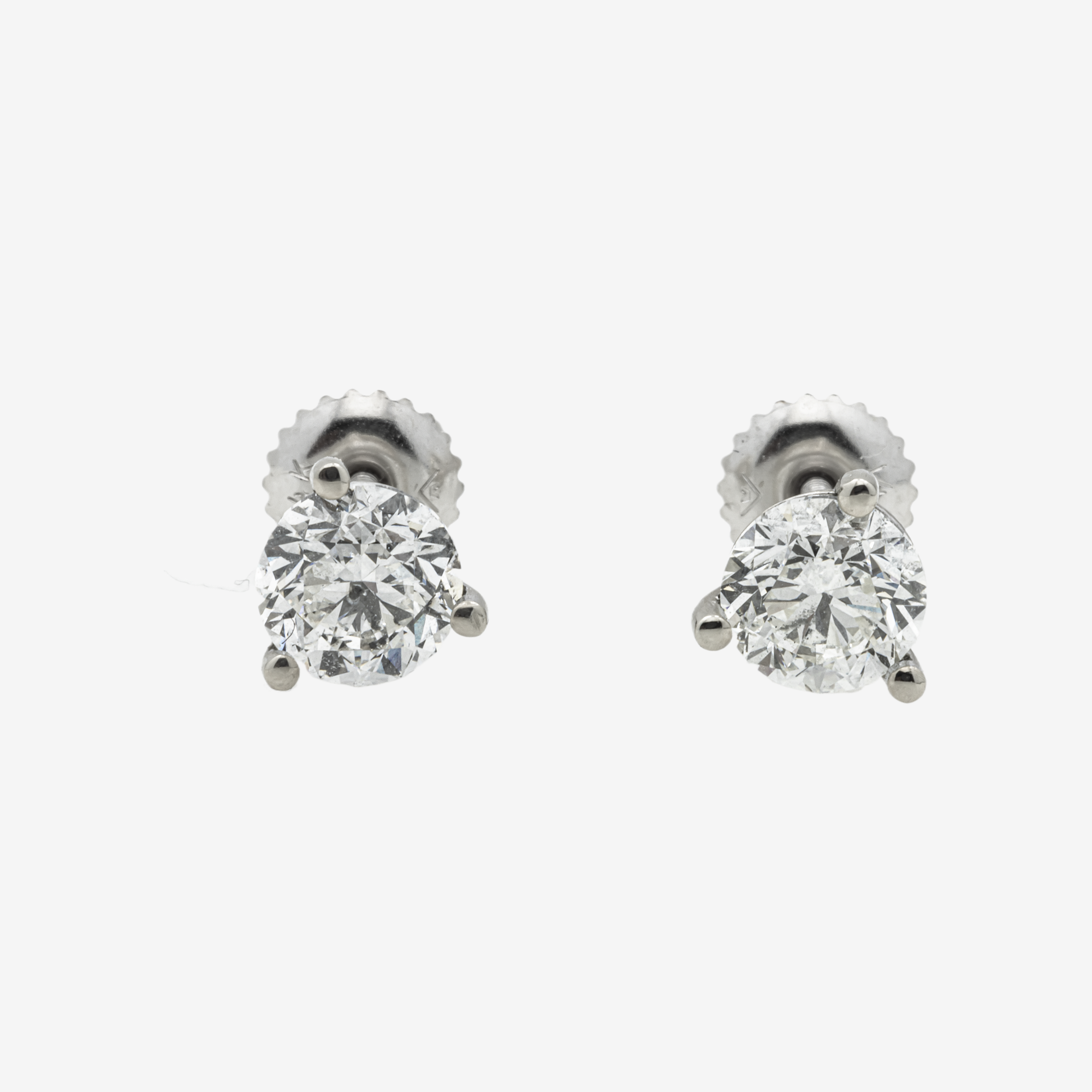 WHITE DIAMOND STUD EARRINGS