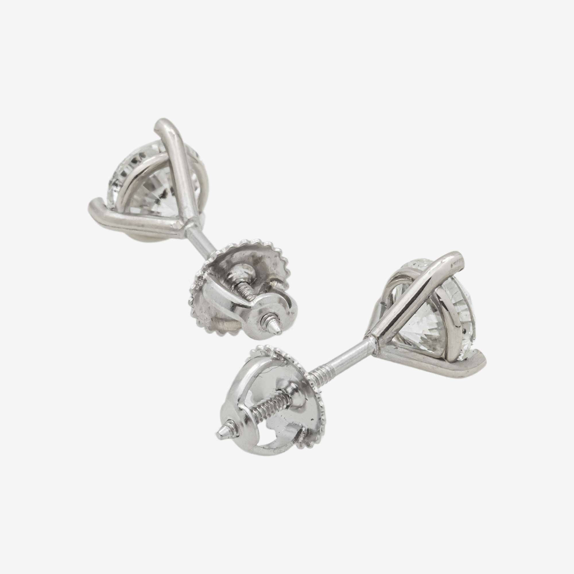 WHITE DIAMOND STUD EARRINGS