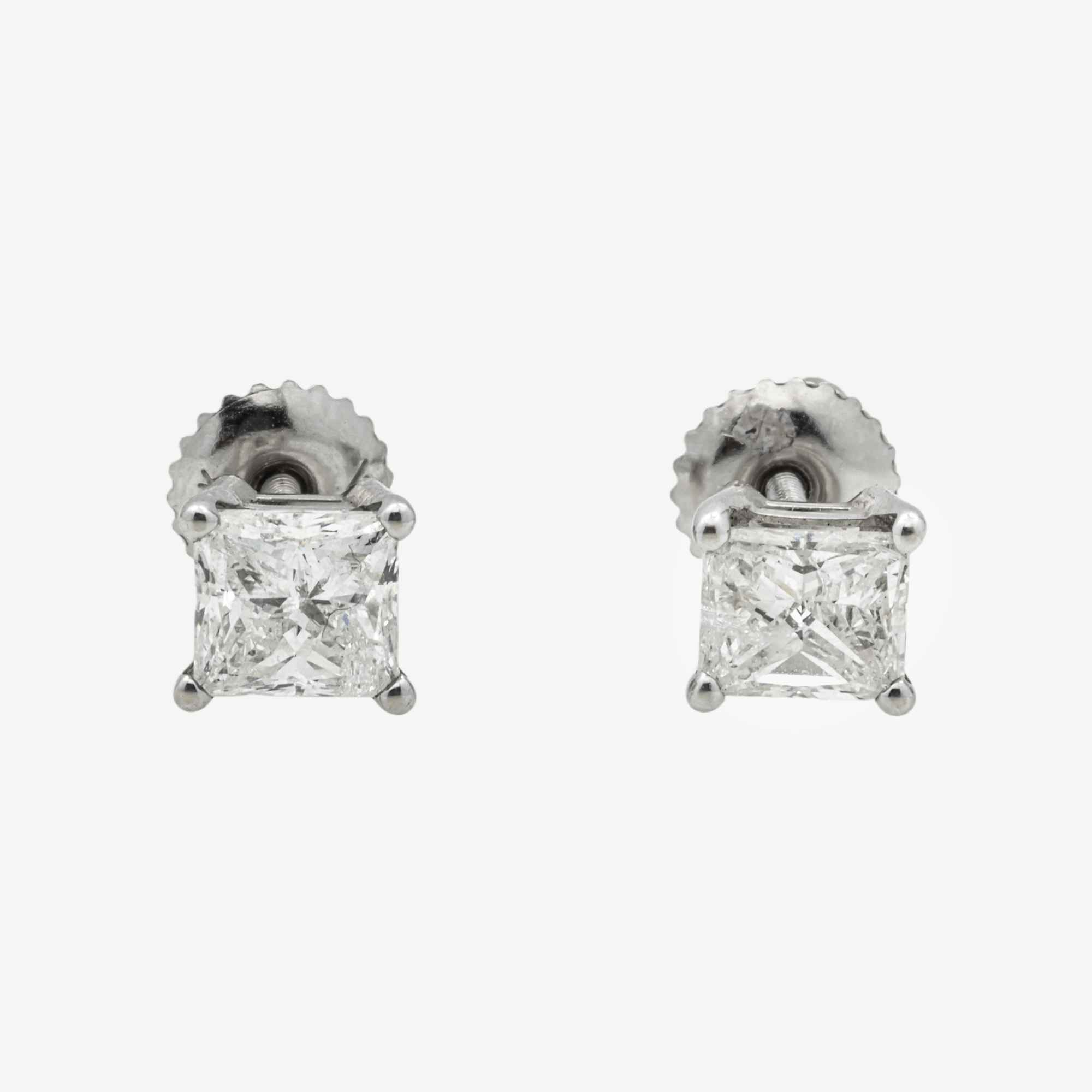 WHITE DIAMOND STUD EARRINGS