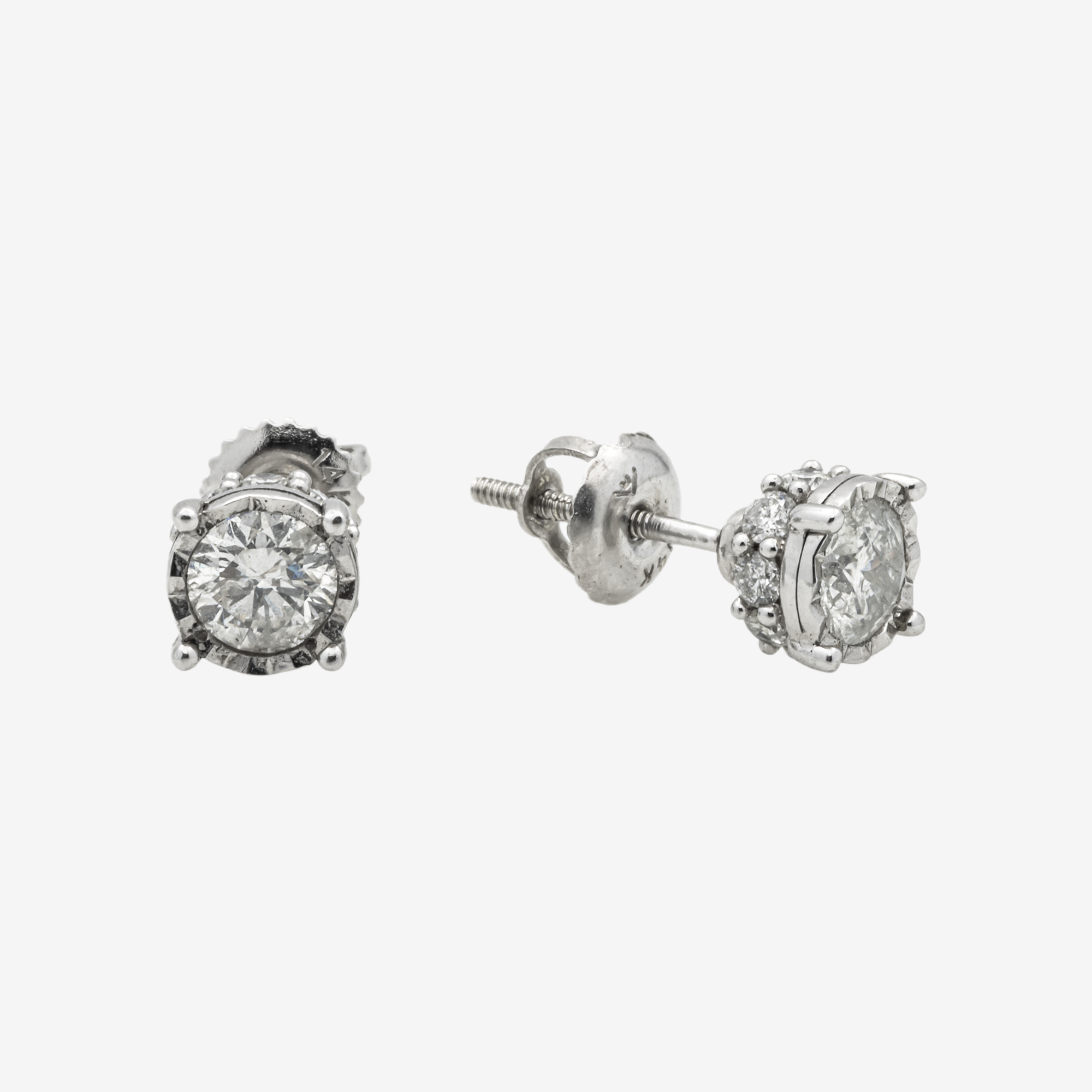 WHITE DIAMOND CIRCLE EARRINGS