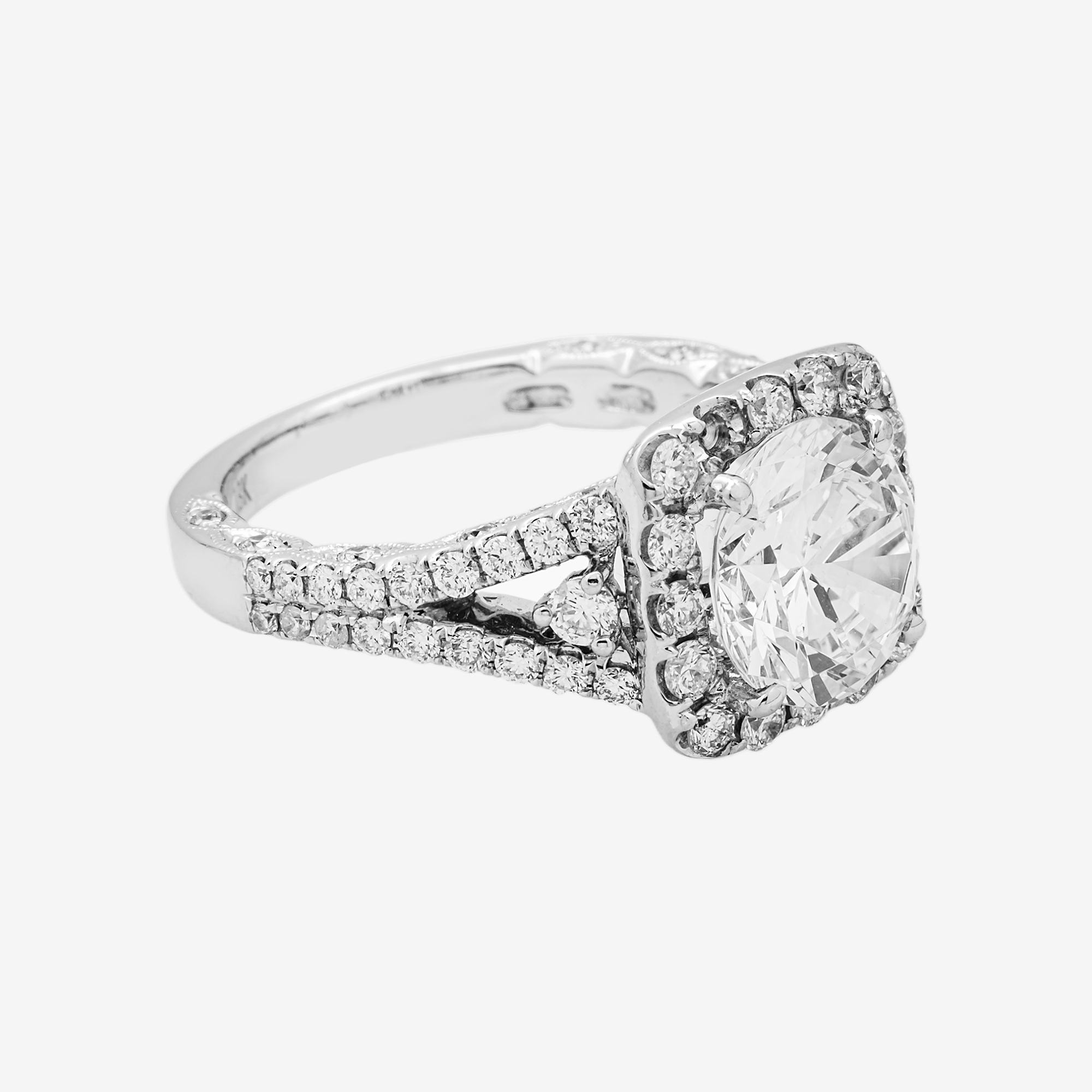 18K SQUARE DIAMOND RING IN WG